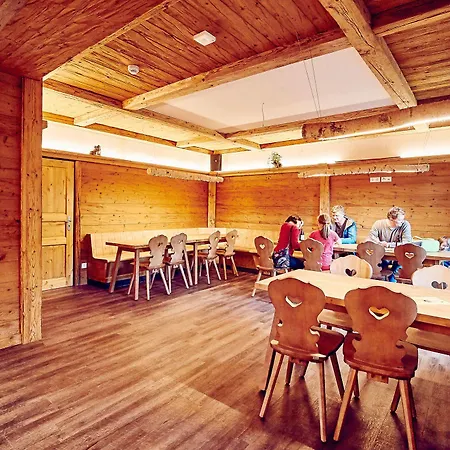 Jugendherberge Winterberg *