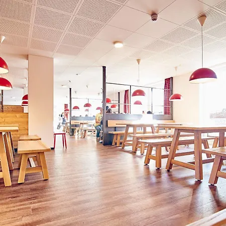 Jugendherberge Winterberg *